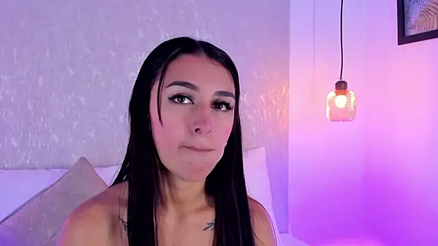 Emilyrosse11 online show from September 16, 3:20 pm