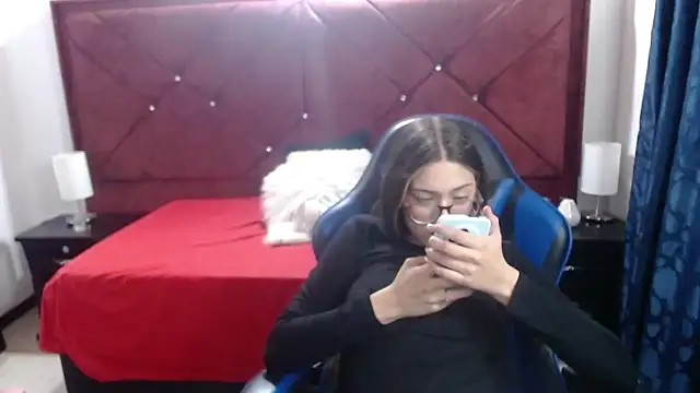 zoe sweet5 online show from January 14, 8:03 pm