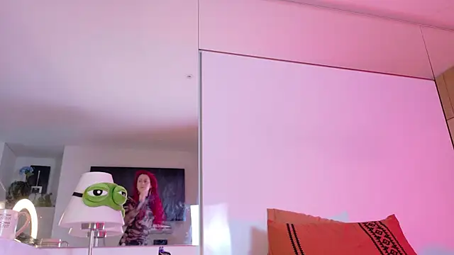 Borbala Iggy online show from September 21, 6:50 pm