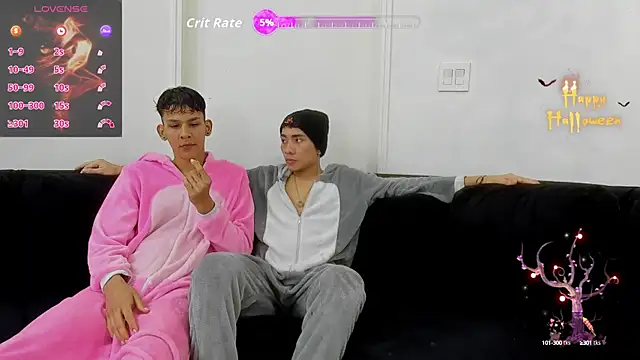 StrawwBoys online show from October 27, 10:44 am