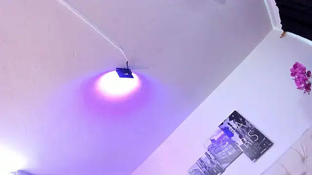 Amy Kiitty  online show from November 8, 12:43 pm