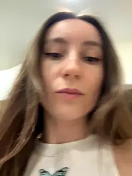 Snapshot of viviandaimond1 chatting on September 22, 5:22 pm viviandaimond1 online show from September 22, 5:22 pm