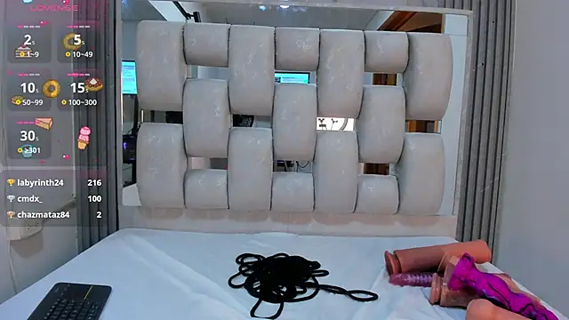 KarinaSimonz online show from May 31, 2:17 am
