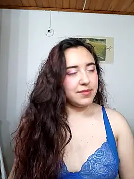 Snapshot of Emi_chik chatting on October 3, 11:37 am Emi chik online show from October 3, 11:37 am