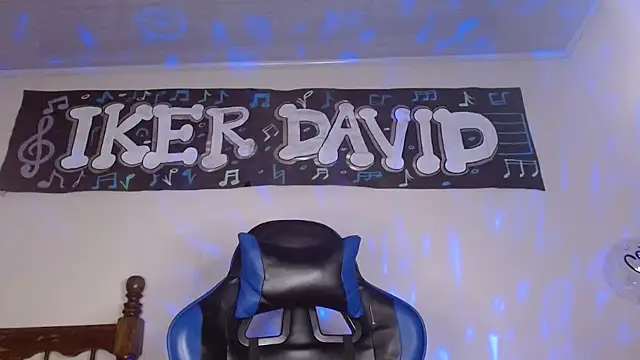 SexyBoy-Bigclit online show from November 22, 8:28 am