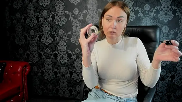 EmmaSparky online show from April 19, 10:15 am