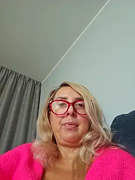 MariaRichi  online show from November 5, 8:52 am