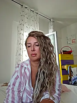 MariaRichi  online show from October 1, 7:46 am