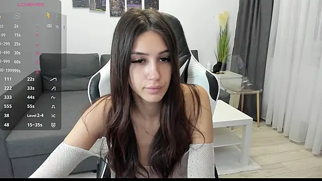 Kimi Ivy online show from October 13, 4:15 am