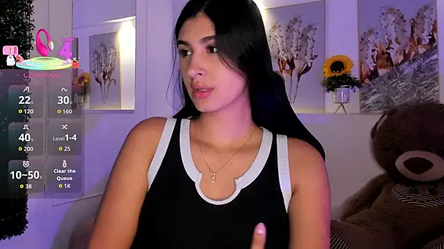 Snapshot of Ashley_Evans18 chatting on October 12, 1:02 pm Ashley Evans18 online show from October 12, 1:02 pm