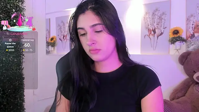 Snapshot of Ashley_Evans18 chatting on October 22, 12:43 pm Ashley Evans18 online show from October 22, 12:43 pm