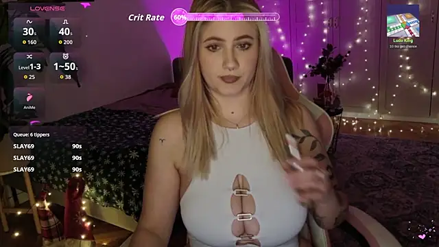 VasilisaRedHooot online show from December 20, 10:47 pm