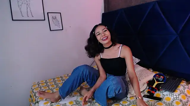 Snapshot of Akane_Uwu chatting on October 3, 5:18 pm Akane Uwu online show from October 3, 5:18 pm