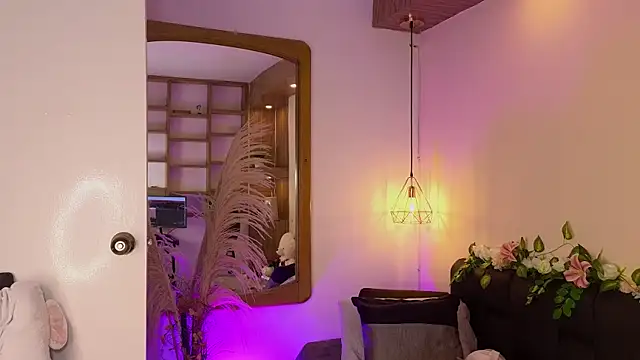 Hannah williams1 online show from October 23, 9:21 pm