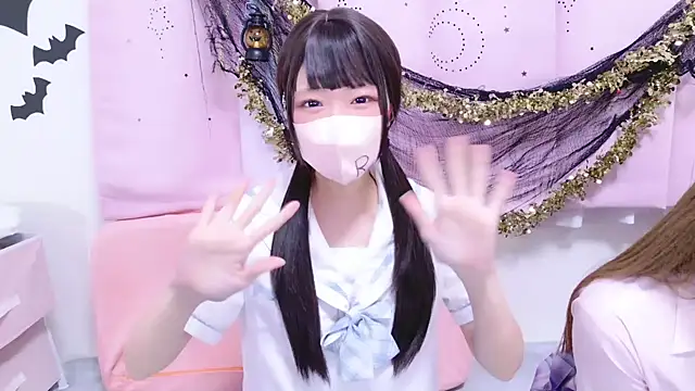 Yurie  online show from November 2, 1:14 pm