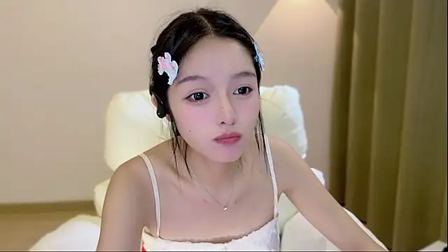 Snapshot of xiaodaibabyy chatting on October 18, 4:10 pm xiaodaibabyy online show from October 18, 4:10 pm