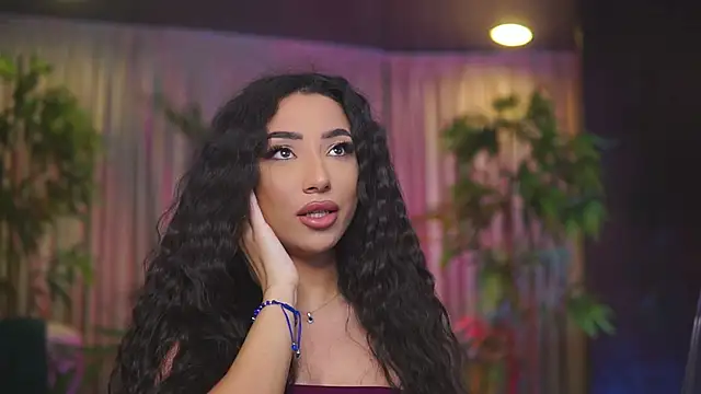 GinaValentinna online show from January 13, 8:02 pm