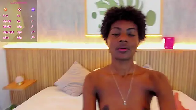 Snapshot of kenya_stone_1 chatting on October 11, 9:06 pm kenya stone 1 online show from October 11, 9:06 pm