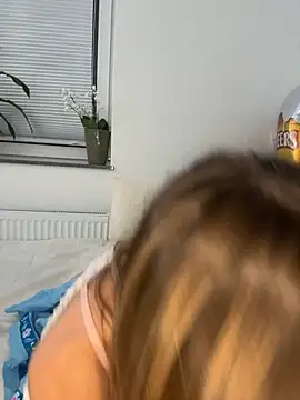 Snapshot of Sophie_Enzo chatting on October 4, 9:30 pm Sophie Enzo online show from October 4, 9:30 pm