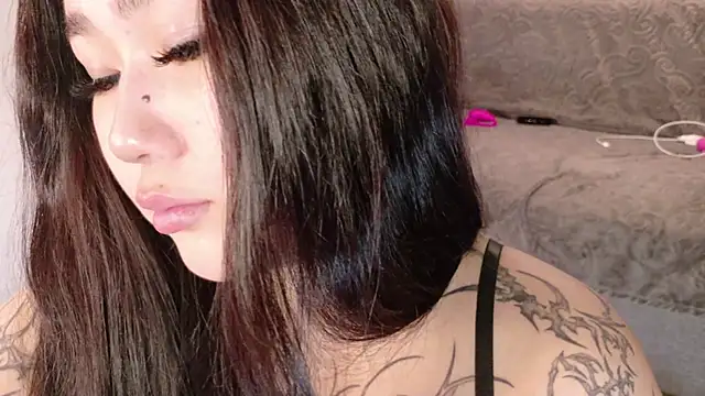 Snapshot of Yuriko_May chatting on October 17, 5:16 pm Yuriko May online show from October 17, 5:16 pm