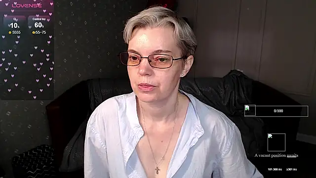 Cutie Erikaa1 online show from June 2, 2:23 am