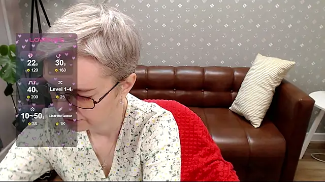 Snapshot of Cutie_Erikaa1 chatting on September 26, 2:31 am Cutie Erikaa1 online show from September 26, 2:31 am