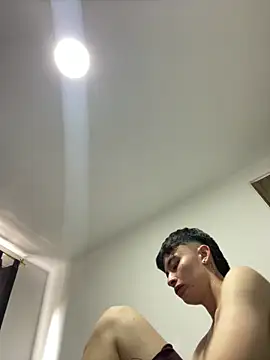 nico 18x online show from October 10, 8:25 pm