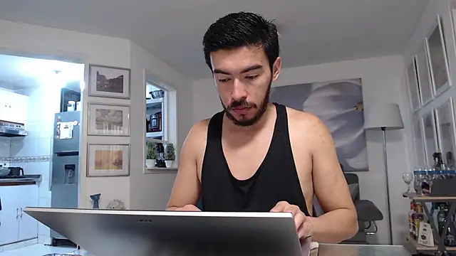 Snapshot of lexxandbusterr chatting on November 1, 5:50 pm lexxandbusterr online show from November 1, 5:50 pm