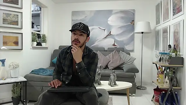 Snapshot of lexxandbusterr chatting on October 5, 12:26 am lexxandbusterr online show from October 5, 12:26 am