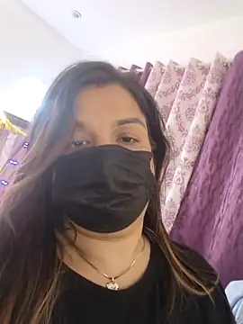 Snapshot of Archi-07 chatting on October 8, 5:50 pm Archi-07 online show from October 8, 5:50 pm