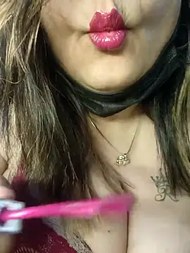 Snapshot of Archi-07 chatting on October 31, 7:51 pm Archi-07 online show from October 31, 7:51 pm