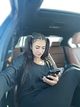 LaraVegas  online show from September 19, 6:23 am