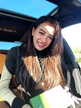 LaraVegas  online show from September 18, 6:12 am