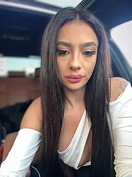 LaraVegas  online show from October 22, 1:05 pm