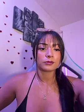 missycanoo online show from April 17, 8:22 pm