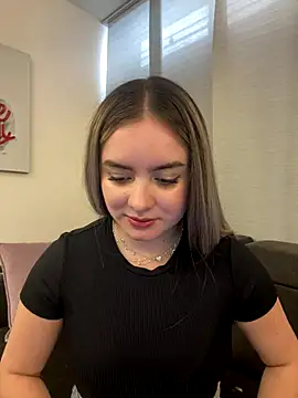 imlindapink online show from October 6, 5:51 pm