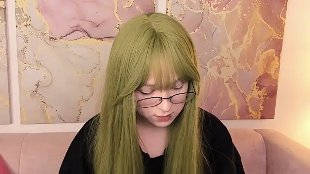 fiamoory online show from October 16, 1:30 am