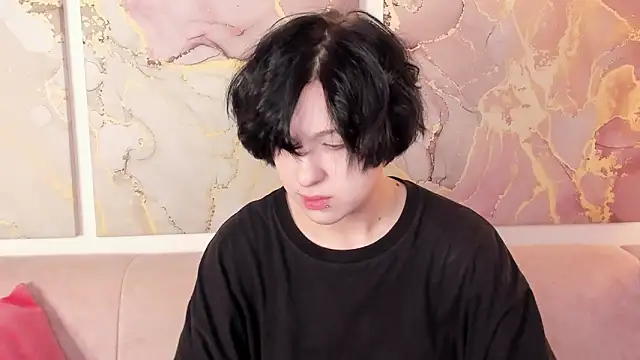 fiamoory online show from September 28, 1:23 am