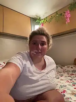 mimiprincessxoox online show from October 5, 11:10 pm