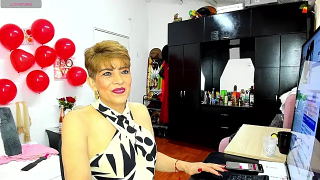 Angelina Stone 65 online show from February 16, 9:25 pm