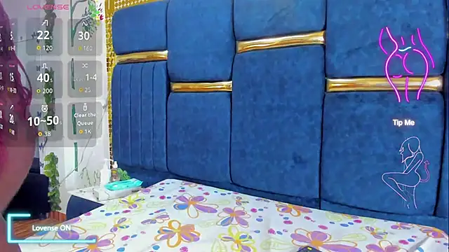 Snapshot of skaysanchez1 chatting on September 18, 8:51 pm skaysanchez1 online show from September 18, 8:51 pm