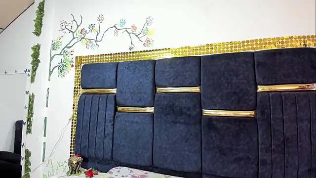 Snapshot of skaysanchez1 chatting on October 2, 8:03 pm skaysanchez1 online show from October 2, 8:03 pm