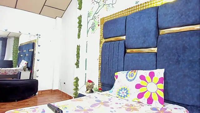 Snapshot of skaysanchez1 chatting on September 26, 9:12 pm skaysanchez1 online show from September 26, 9:12 pm