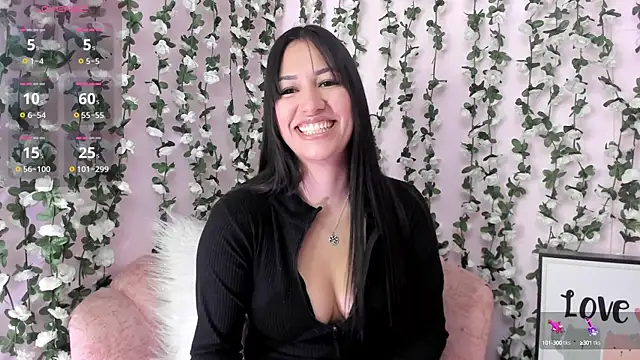 Sara Kurt online show from October 21, 1:04 pm