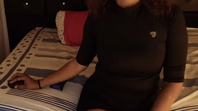 SashaBrianna99 online show from November 6, 12:05 am