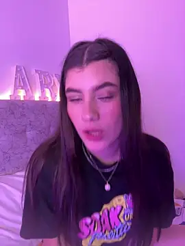 Snapshot of ARITOO_ chatting on October 10, 6:29 am ARITOO  online show from October 10, 6:29 am