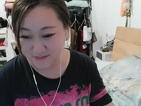 Snapshot of tlx888 chatting on September 21, 6:28 pm tlx888 online show from September 21, 6:28 pm