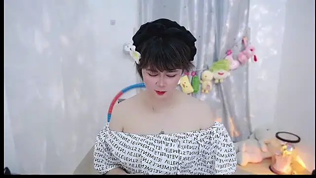 Snapshot of Fan_ting chatting on October 11, 12:19 pm Fan ting online show from October 11, 12:19 pm