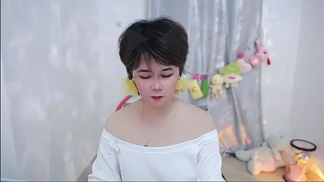 Snapshot of Fan_ting chatting on October 15, 12:52 pm Fan ting online show from October 15, 12:52 pm