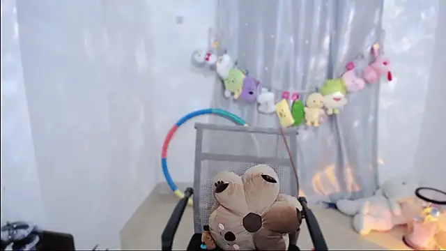 Snapshot of Fan_ting chatting on October 29, 3:22 am Fan ting online show from October 29, 3:22 am